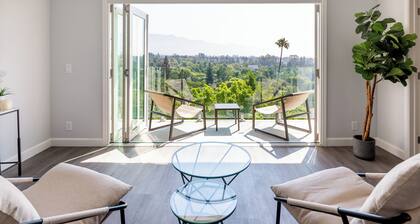 Enchanting 4-bedroom house with panoramic view in Pasadena.