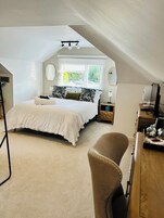 Double Room | Premium bedding, individually decorated, individually furnished, desk