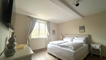 Double Room | Free WiFi