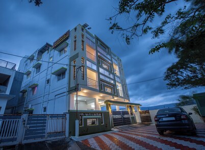 Luxury Service Apartment Near IshaYoga Coimbatore. Beautiful Mountien View Rooms