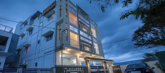 Luxury Service Apartment Near IshaYoga Coimbatore. Beautiful Mountien View Rooms