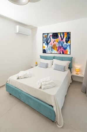 Desk, laptop workspace, blackout drapes, soundproofing