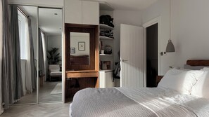 Fer et planche à repasser, Wi-Fi, draps fournis