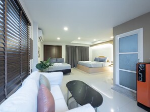 The Seathru Family Room | Soundproofing, free WiFi - The  Seathru  Kohlarn   (Koh Lan)