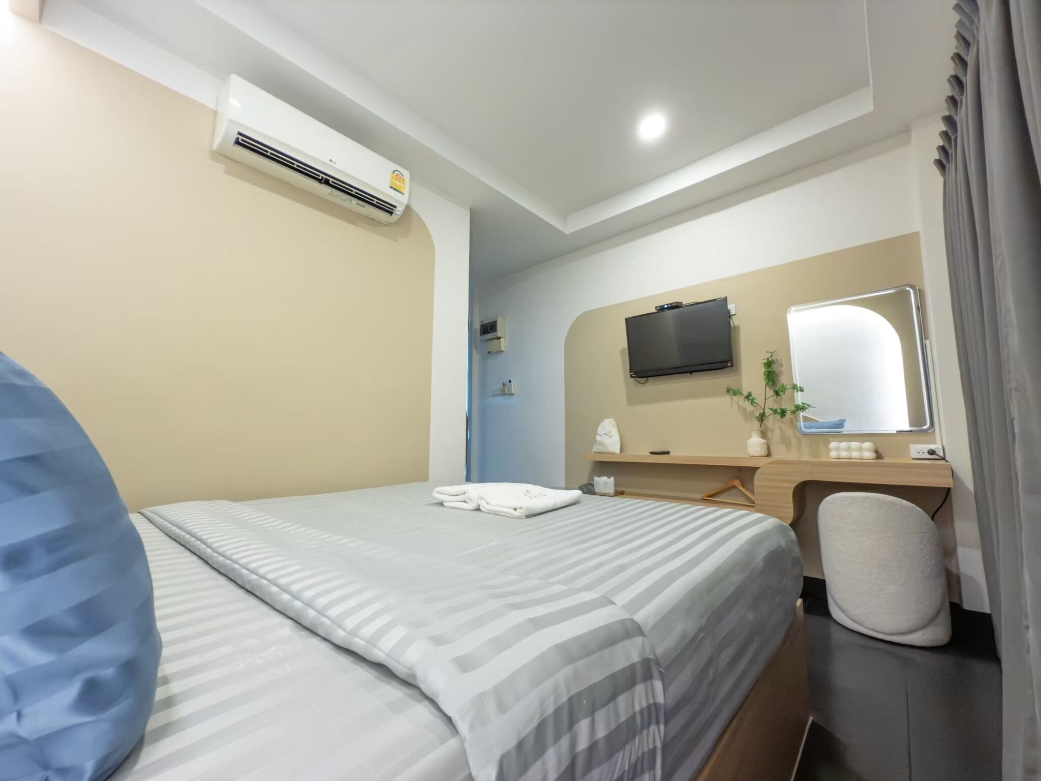 The Seathru Standard 2nd Floor | 방음 설비, 무료 WiFi