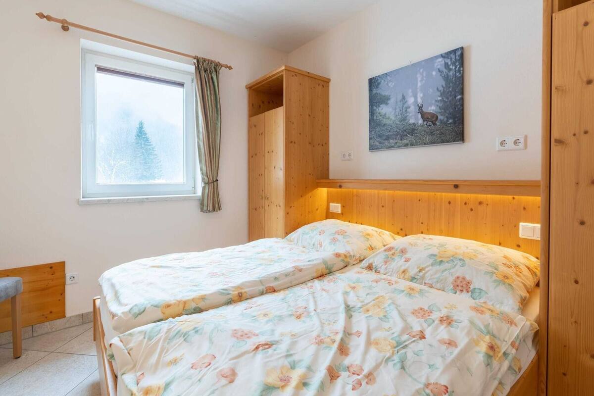 3 chambres, ameublement personnalisé, draps fournis