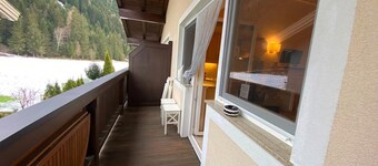 Pretty Apartment in Hollersbach Near Forest