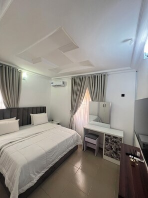 1 Schlafzimmer, Bügeleisen/Bügelbrett, WLAN, Bettwäsche