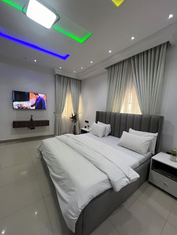 1 bedroom, iron/ironing board, WiFi, bed sheets