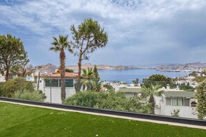 المنطقة المحيطة بالمنشأة