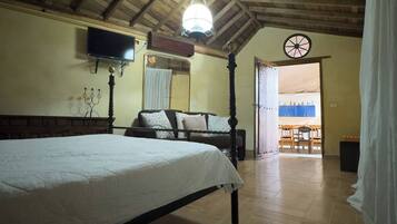 2 habitaciones, tabla de planchar con plancha y acceso a internet