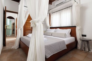 3 chambres, fer et planche à repasser, Wi-Fi gratuit, draps fournis