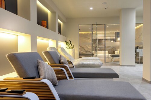 Pirin Sense Apartment Complex