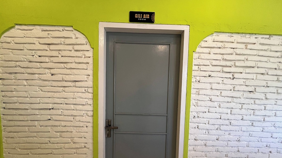 Attara Hostel Senggigi