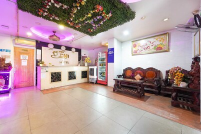 Collection O Eva Hotel District 8 Near Ben Thanh Market飯店
