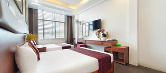 Collection O Eva Hotel District 8 Near Ben Thanh Market