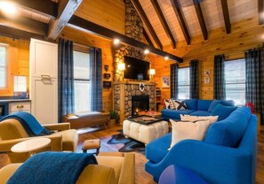 TV connectée, cheminée