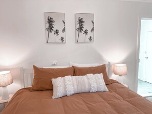 1 Schlafzimmer, Bügeleisen/Bügelbrett, kostenloses WLAN, Bettwäsche
