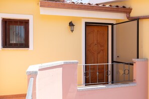 Apartment | 2 bedrooms - Terrazza su Tavolara by Wonderful Italy (Loiri Porto San Paolo)