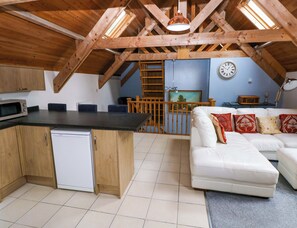 Living area - Pendre Barn (Llanfyrnach)