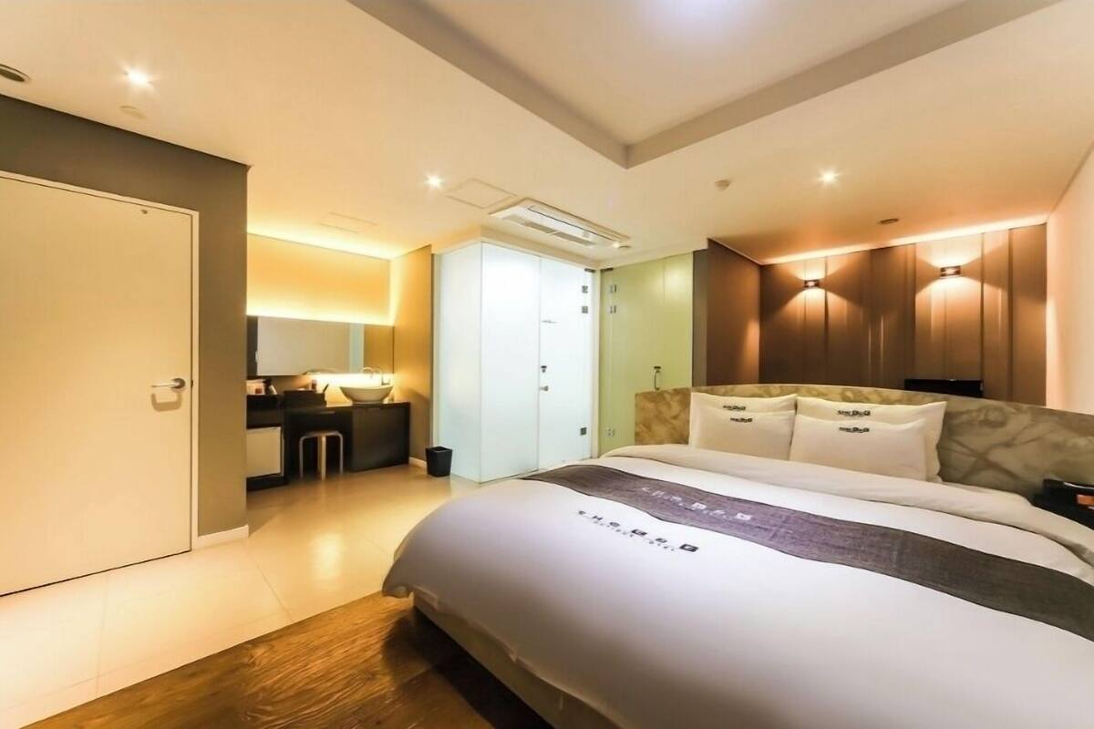 Chambre Double Premium | Literie hypoallergénique, décoration personnalisée