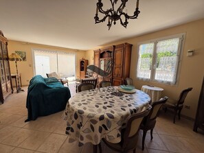 Interior - L'Amandiers En Fleurs - Two minutes from the beach (Fouras)