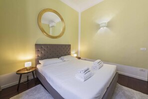 1 多间卧室、  熨斗/熨衣板