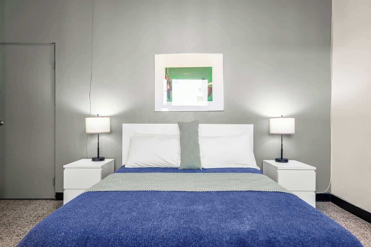 1 bedroom, iron/ironing board, travel cot, free WiFi