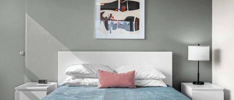 2 chambres, fer et planche à repasser, lit parapluie, Wi-Fi gratuit