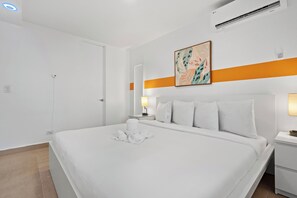 1 bedroom, iron/ironing board, travel cot, free WiFi