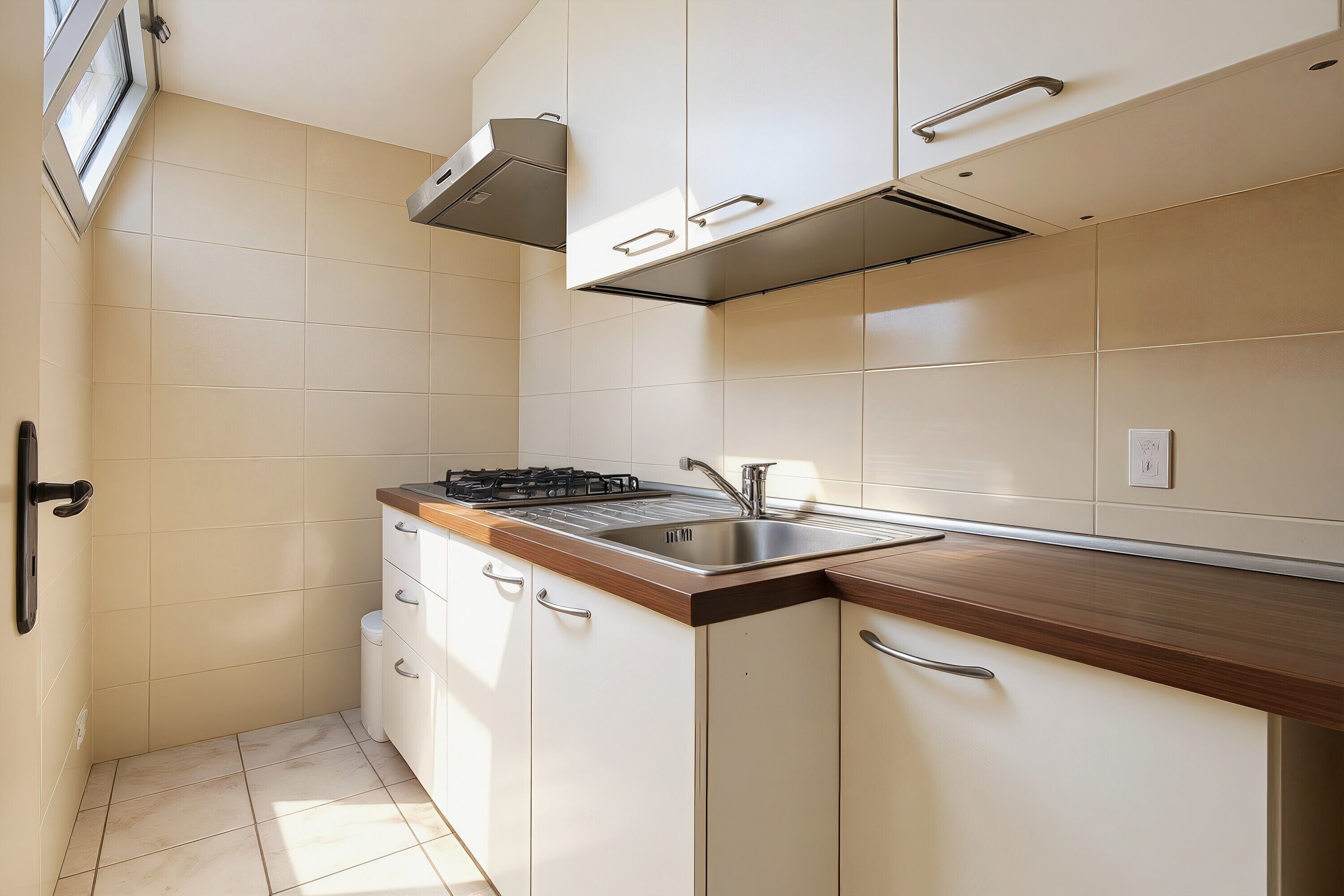 Réfrigérateur, plaque de cuisson