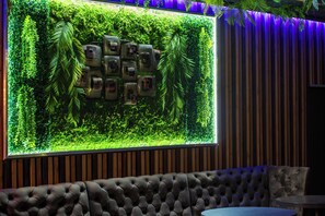 Interior - Green Mansion Charming 4-bedroom villa in peaceful Domnești (Domnești)