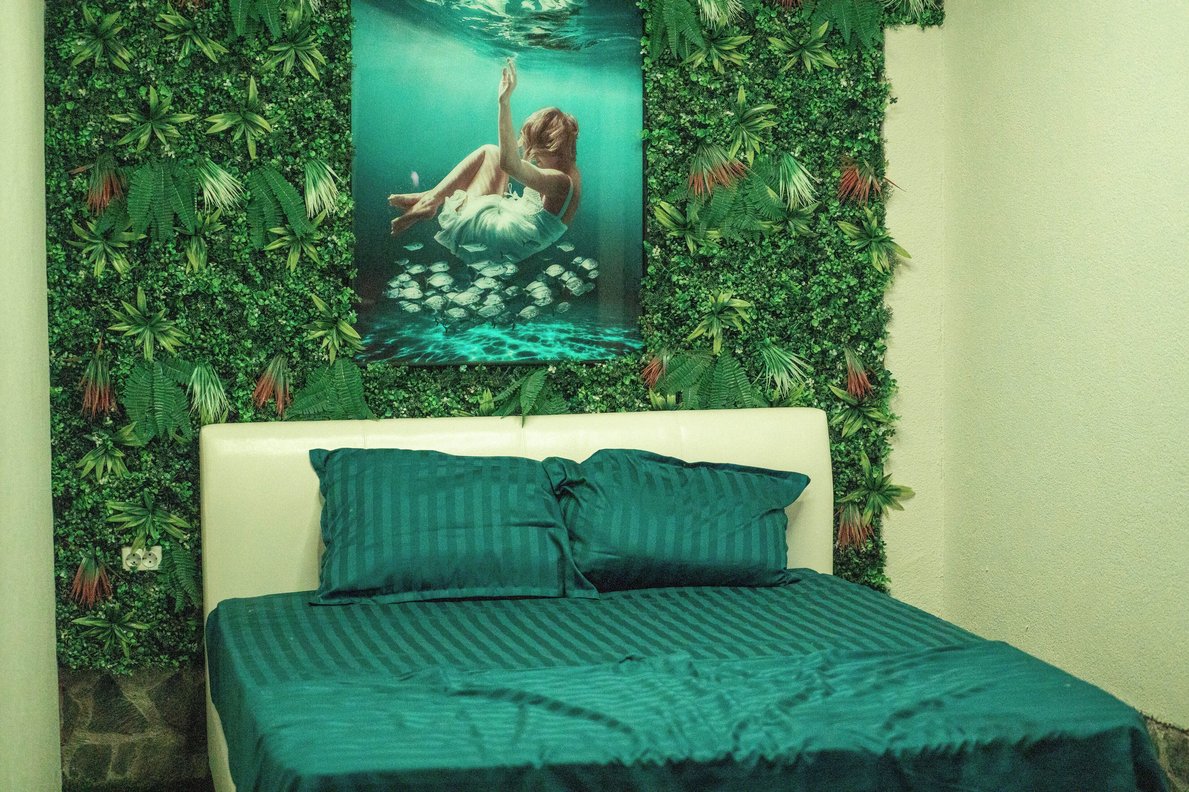 4 camere, Wi-Fi gratuito