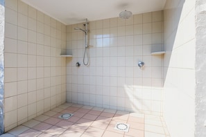 Dusche