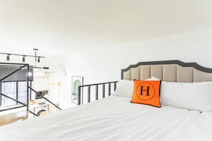 Suite, 1 Doppelbett | Verdunkelungsvorhänge, Bügeleisen/Bügelbrett, kostenloses WLAN