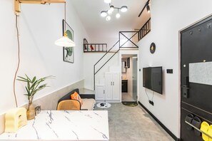 Suite, 1 Doppelbett | Wohnzimmer