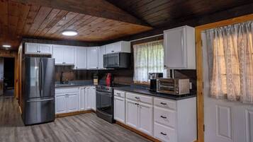 Fridge, microwave, coffee/tea maker, toaster