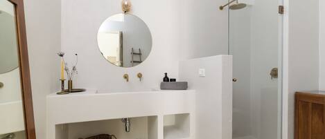 Apartment, 1Â Queen-Bett und Schlafsofa, Stadtblick | Badezimmer