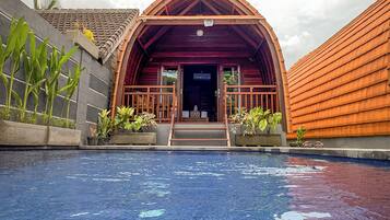 Double Room, Kitchen, Courtyard View | Garden view