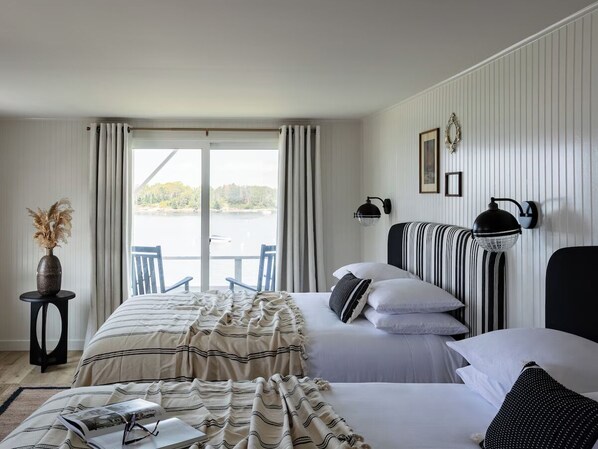 1 bedroom, iron/ironing board, free WiFi, bed sheets - Charming Room with Ocean Views | Close to Hiking and Paddling Adventures (Boothbay)