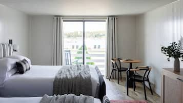 1 slaapkamer, een strijkplank/strijkijzer, gratis wifi, beddengoed