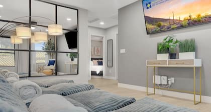 WOW! Queen Creek Heated Pool Home Sleeps 10. 3 King Rooms.