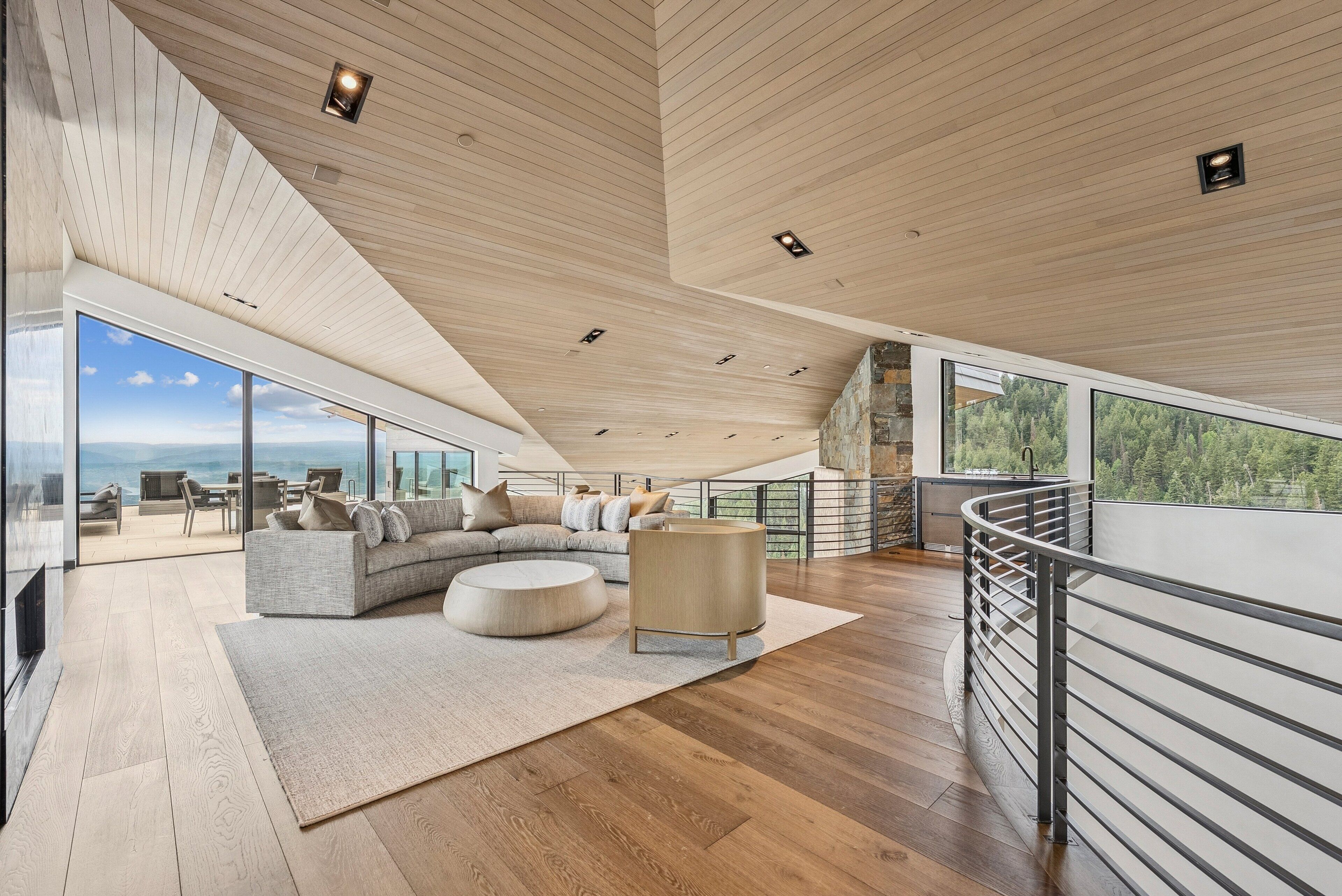 Mountainhead House, Ski Access Funicular, Pool, Hot Tub, Bowling