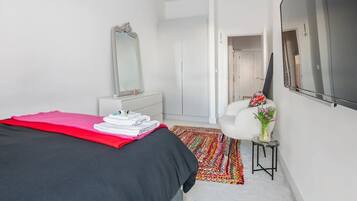 1 bedroom, iron/ironing board, WiFi, bed sheets