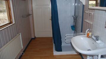 Ducha, jabón, papel higiénico