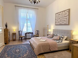 2 camere, ferro/asse da stiro, Wi-Fi, lenzuola