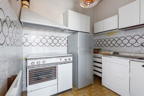 Kühlschrank, Eiswürfelbereiter