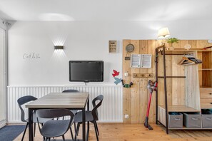 تناول الطعام