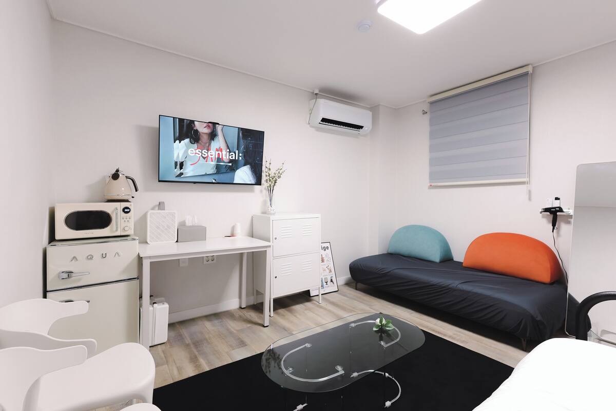 Us (Party Room) | Wifi gratis