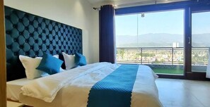 Villa | Desk, wheelchair access - The Crown A Pinnacle of Luxury (Rishikesh)